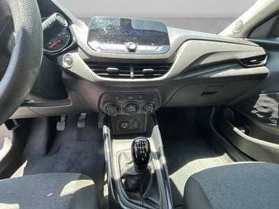 2023 Chevrolet ONIX A 4 PTS LS 13L TM5 AAC BA R-15