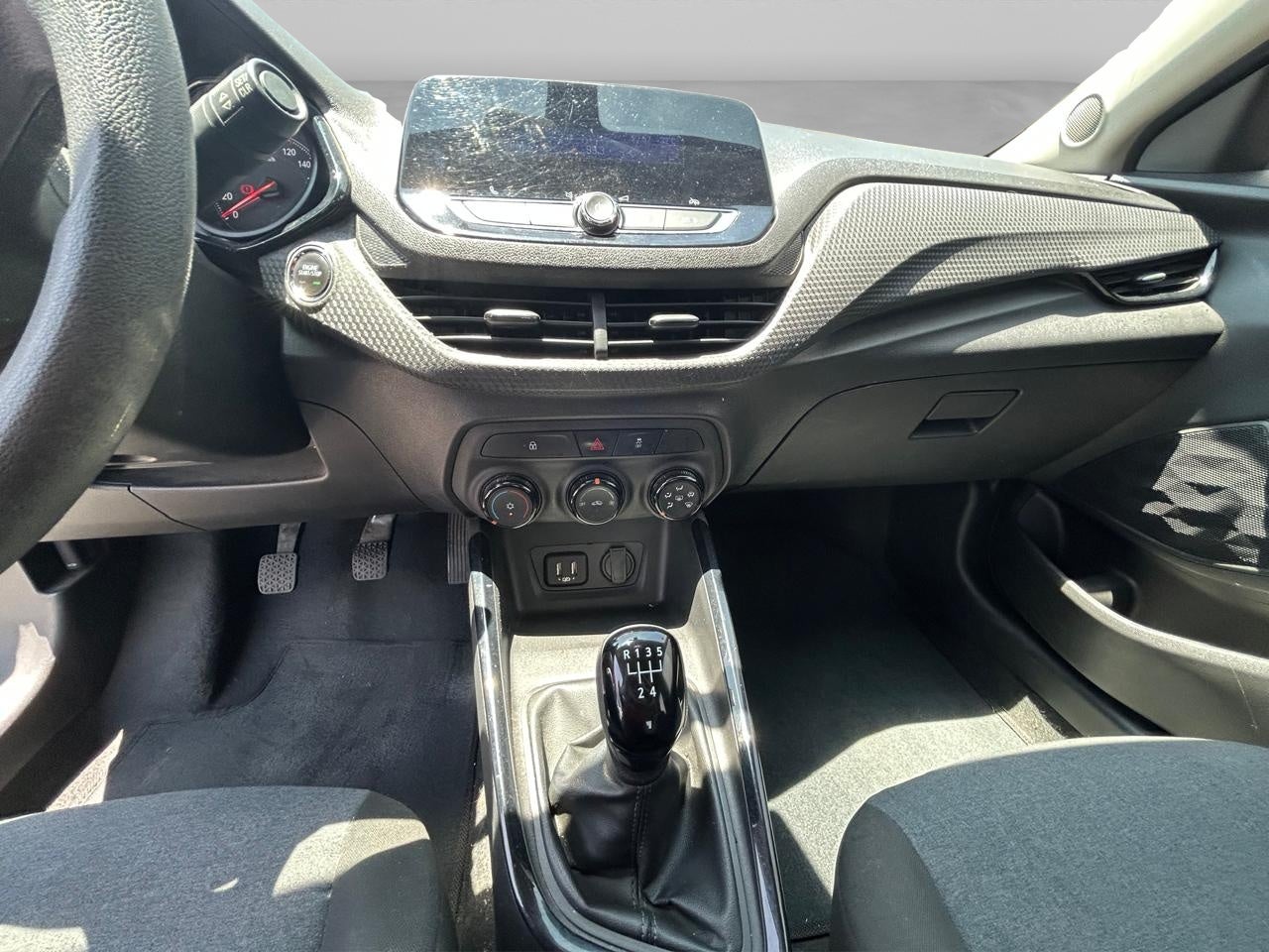 2023 Chevrolet ONIX A 4 PTS LS 13L TM5 AAC BA R-15