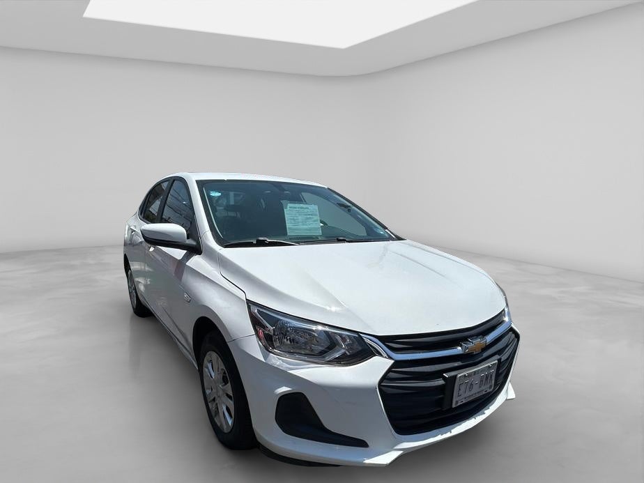 2023 Chevrolet ONIX A 4 PTS LS 13L TM5 AAC BA R-15