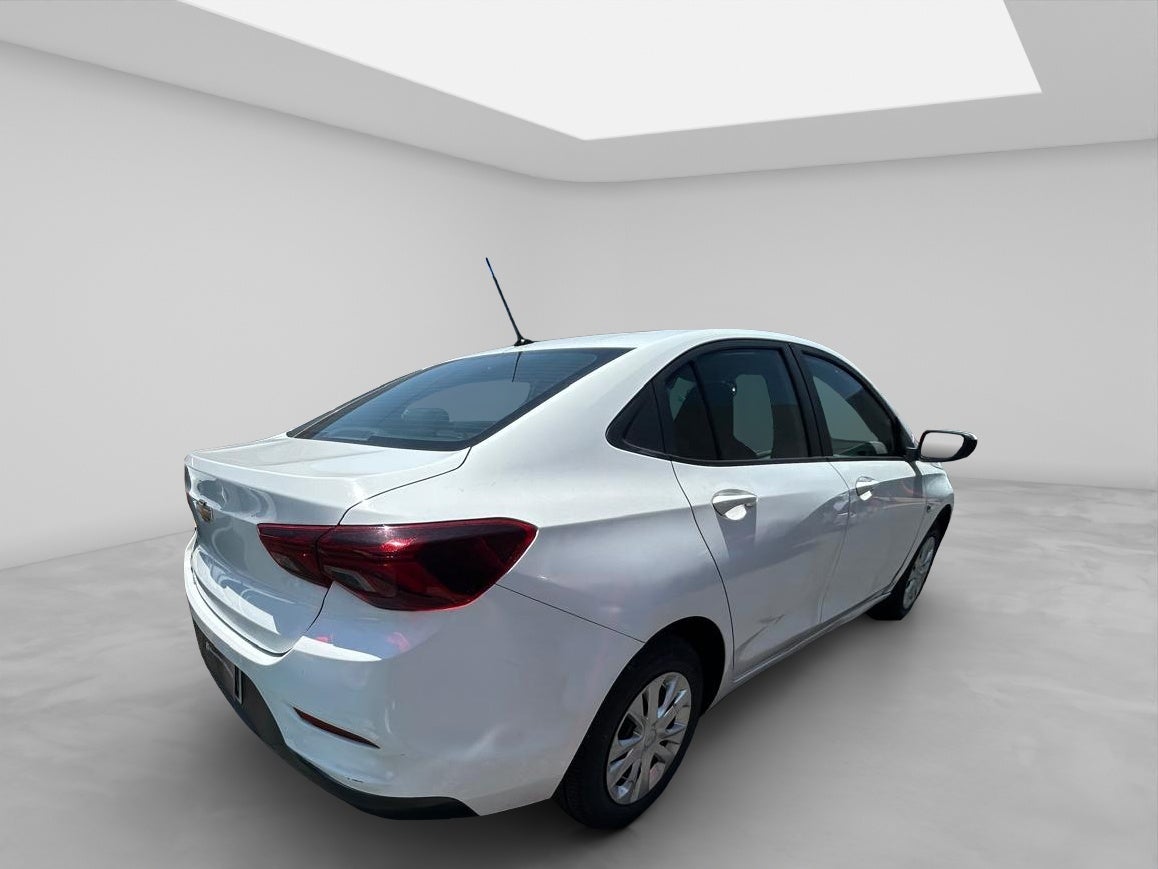 2023 Chevrolet ONIX A 4 PTS LS 13L TM5 AAC BA R-15