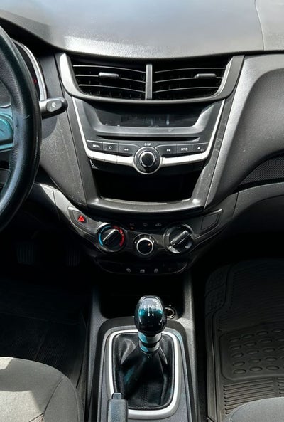 2019 Chevrolet AVEO 4 PTS LS TM5 AAC R-14