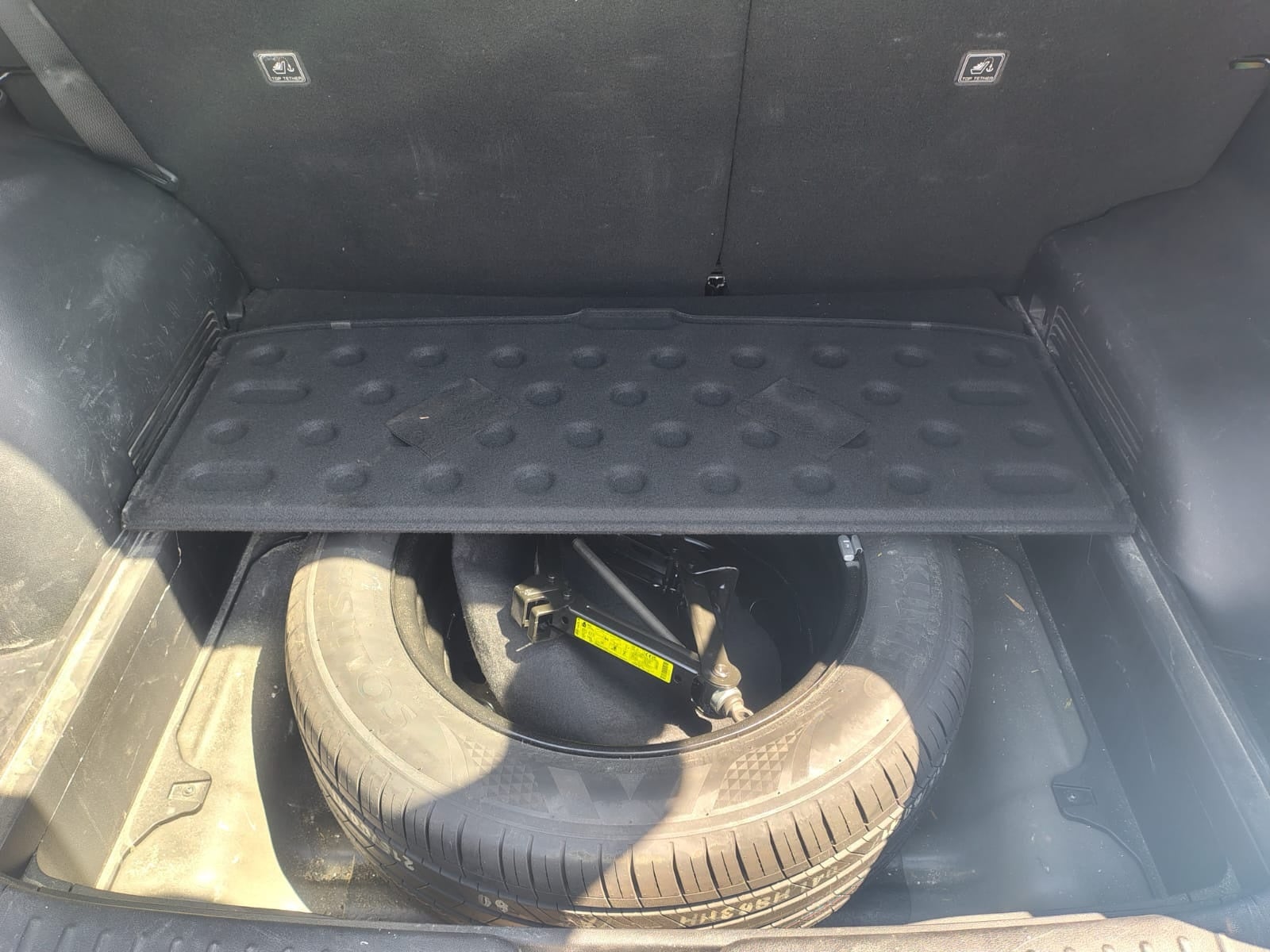 2024 Hyundai CRETA 5 PTS LIMITED 14T TA PIEL F LED RA-17