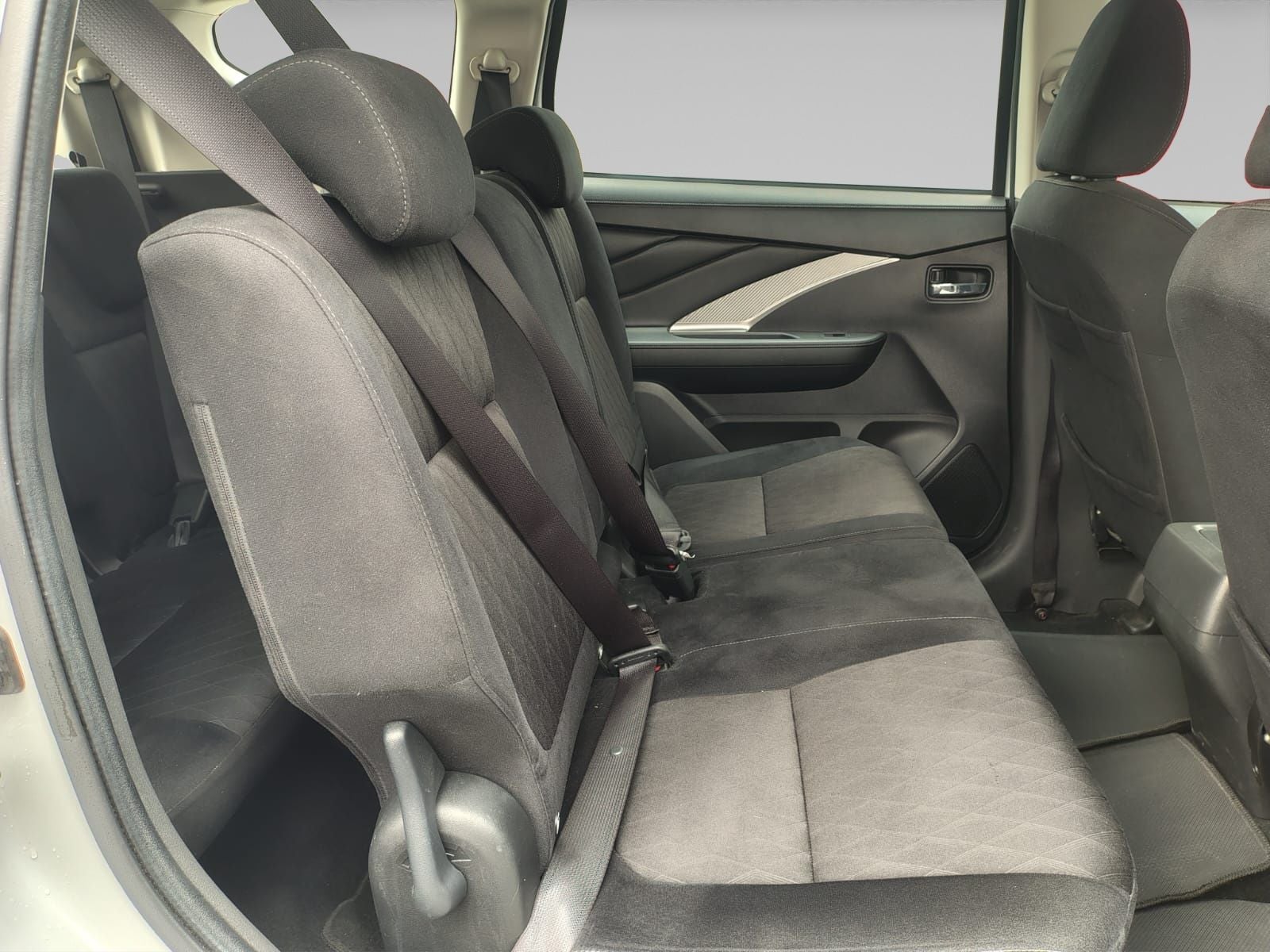 2025 Mitsubishi XPANDER 5P GLS L41.5 AUT