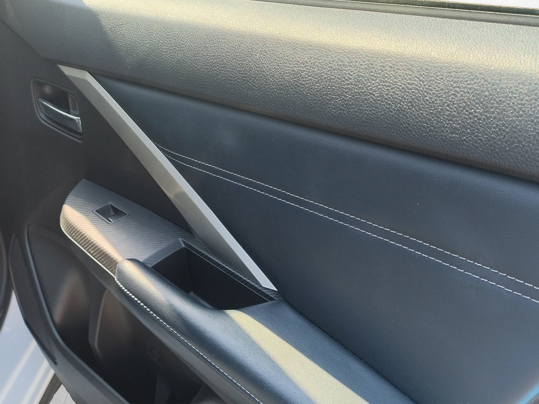 2024 Mitsubishi XPANDER 5P CROSS L41.5 AUT