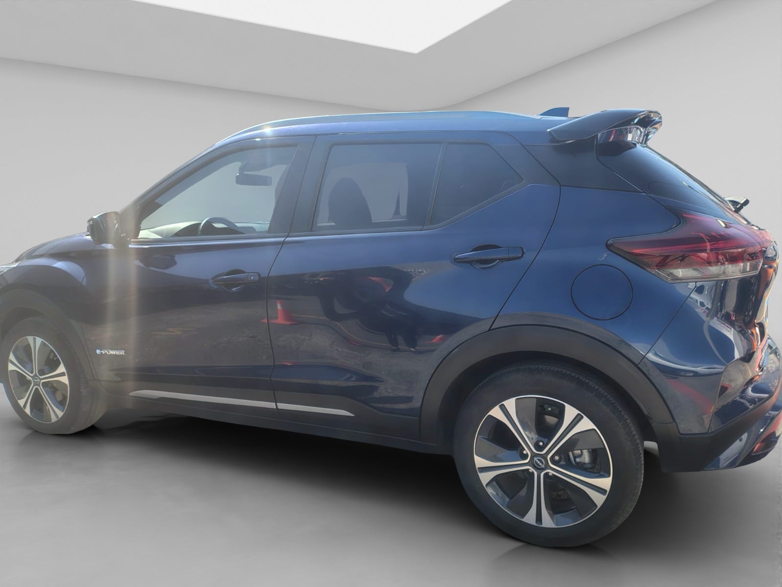 2023 Nissan KICKS 5 PTS E-POWER PLATINUM ELECTA PIEL ADAS RA-17