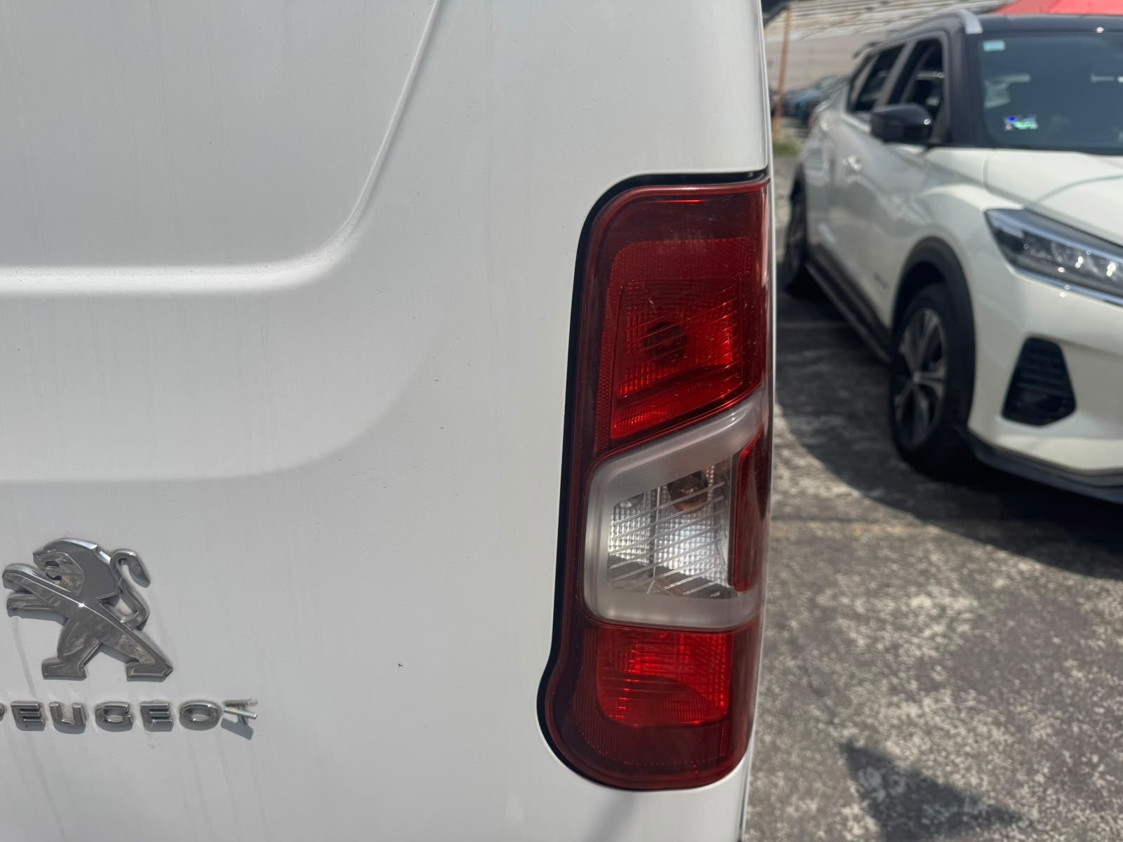 2024 PEUGEOT PARTNER MAXI 4P L41.6T DIESEL MAN