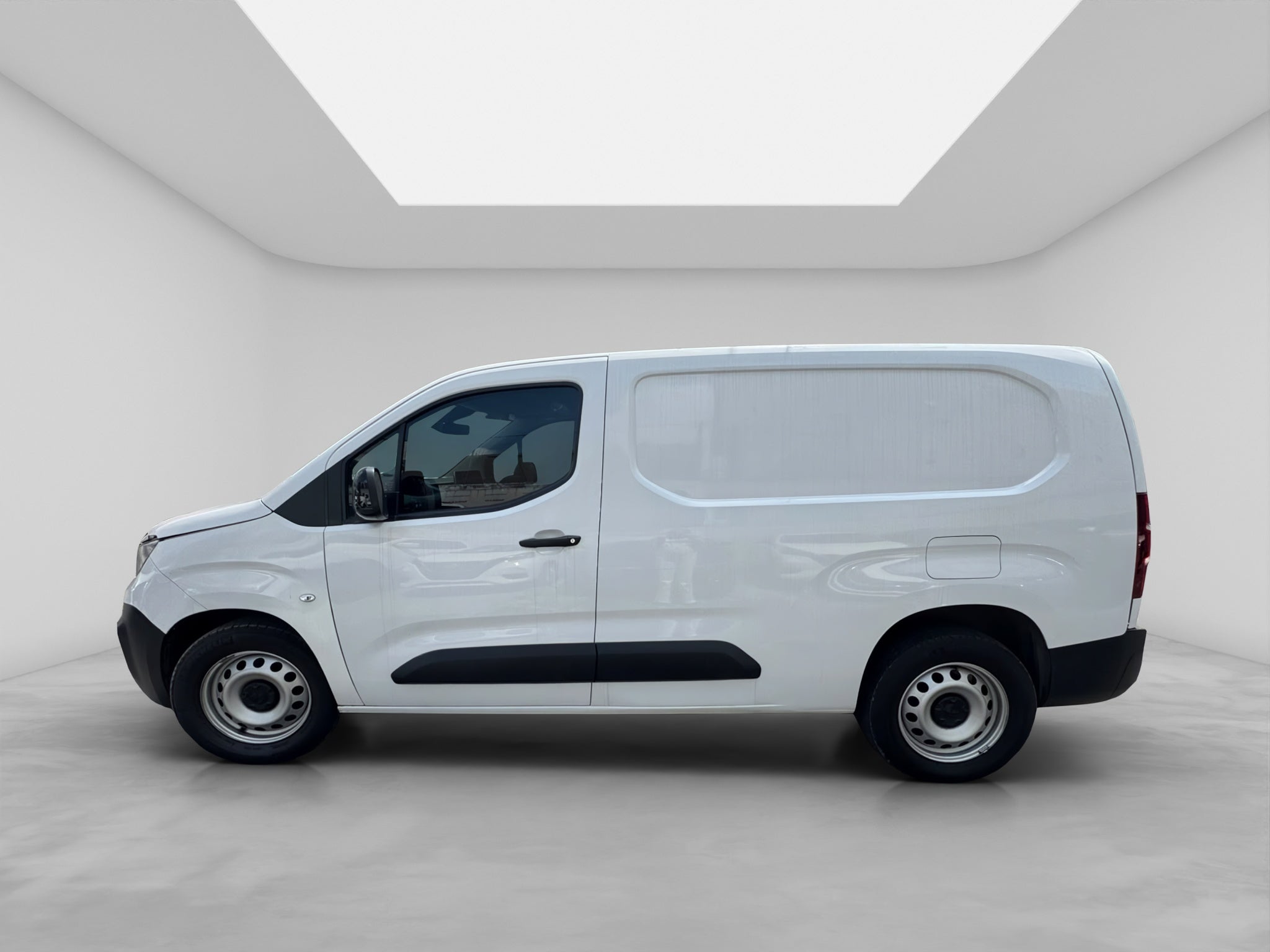 2024 PEUGEOT PARTNER MAXI 4P L41.6T DIESEL MAN
